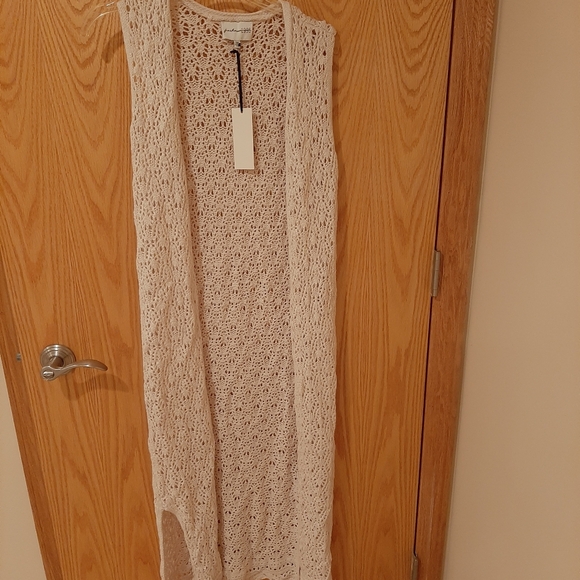 Freshman 1996 Boho Maxi Crochet Cardigan Open Sleeveless Cream Color Size XS NWT - Picture 9 of 16